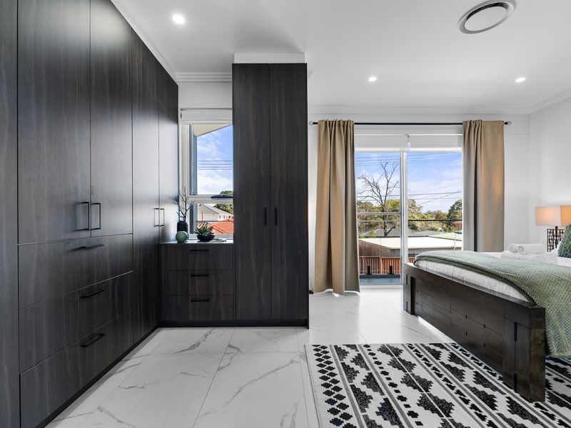Spacious Lidcombe Lux mins to Sydney Olympic Park