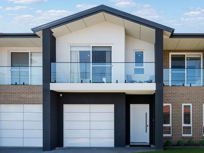 Spacious Lidcombe Lux mins to Sydney Olympic Park