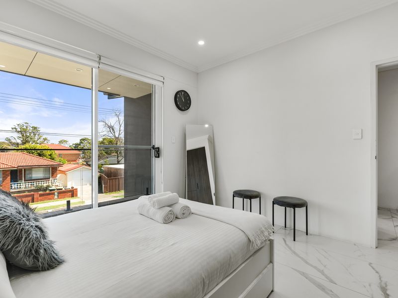 Spacious Lidcombe Lux mins to Sydney Olympic Park