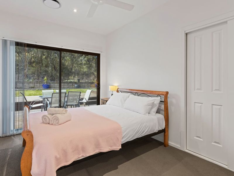 Breath taking Bay Views Private Pad Spacious