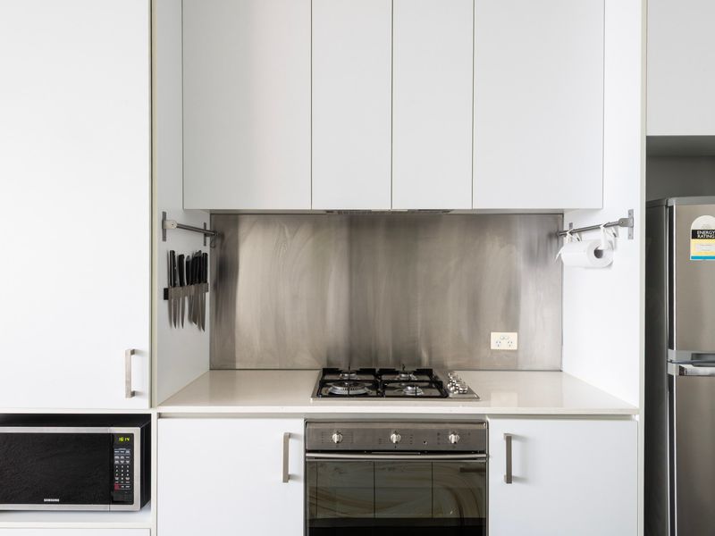 Cook up delicious meals in the fully equipped modern kitchen.
