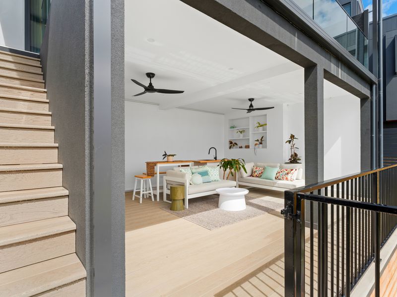 Indoor-outdoor living at its best