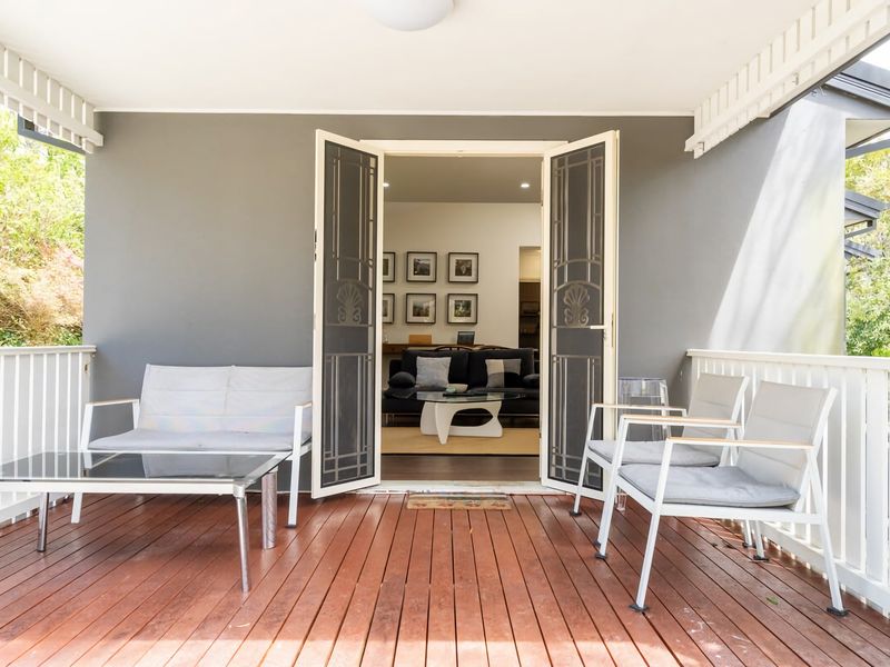 Cosy Modern Blue Mountains Cottage Katoomba