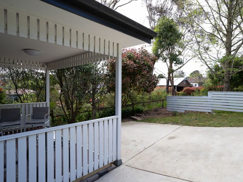 Cosy Modern Blue Mountains Cottage Katoomba