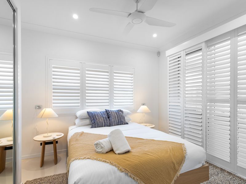 Bedroom 2 - Queen bed