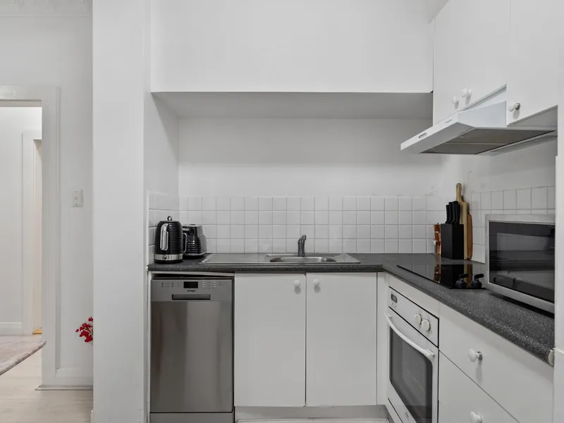 Compact kitchen with quality appliances and essentials