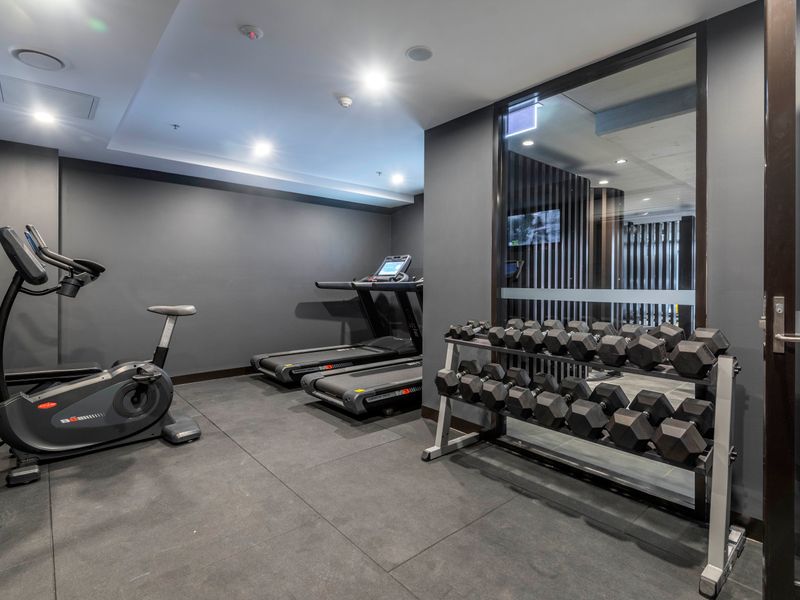 Fully equipped gym with cardio and free-weights