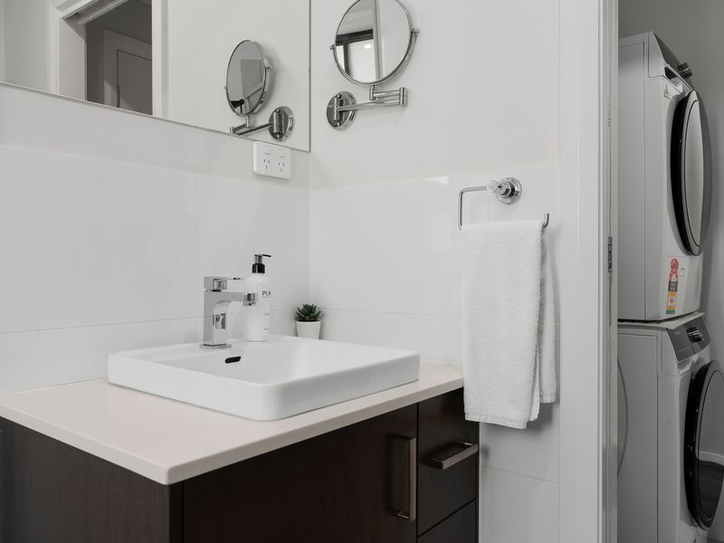 Clean and modern bathroom design.