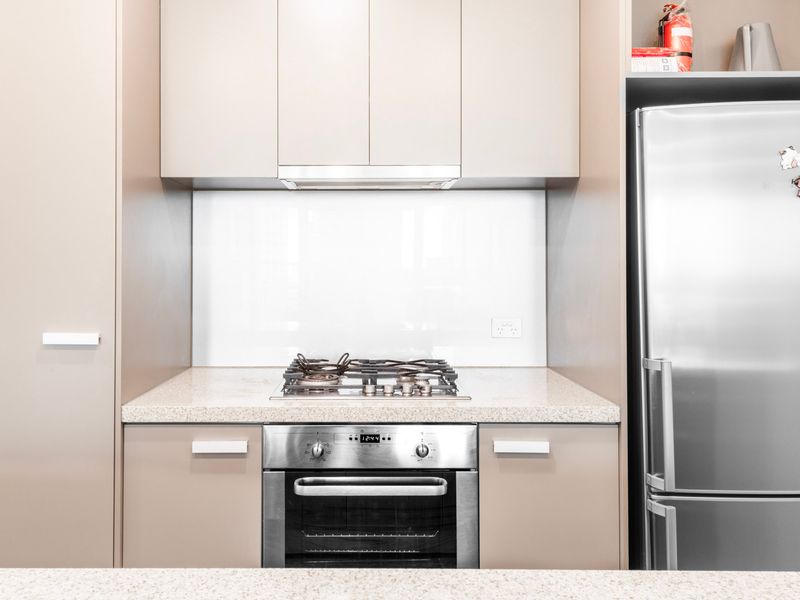 Clean and functional space for easy meal prep