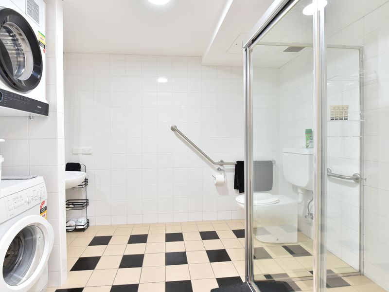 Clean and modern bathroom