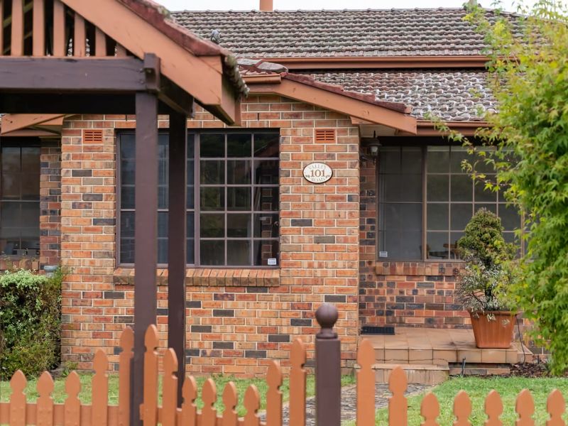 Mountain View Hideout with Stargazing Telescope