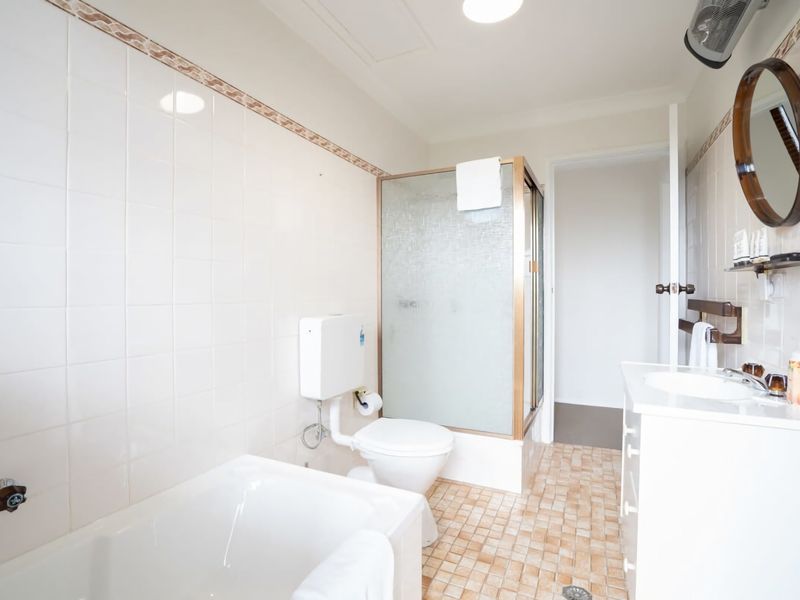 Mountain View Hideout with Stargazing Telescope