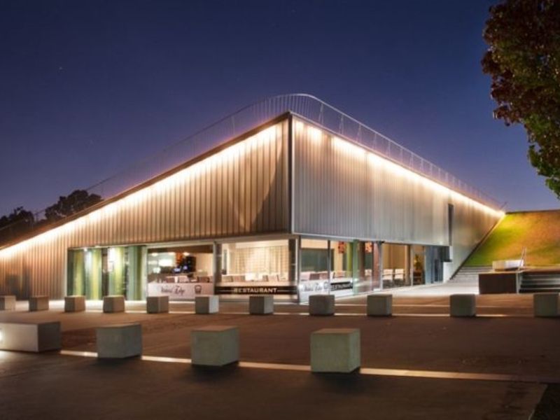 Waters Edge Restaurant