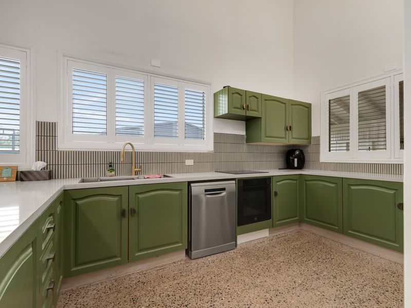 Fully equipped kitchen with quality appliances