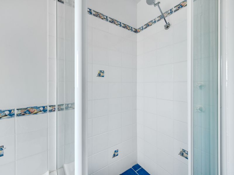 End the day with a refreshing rinse