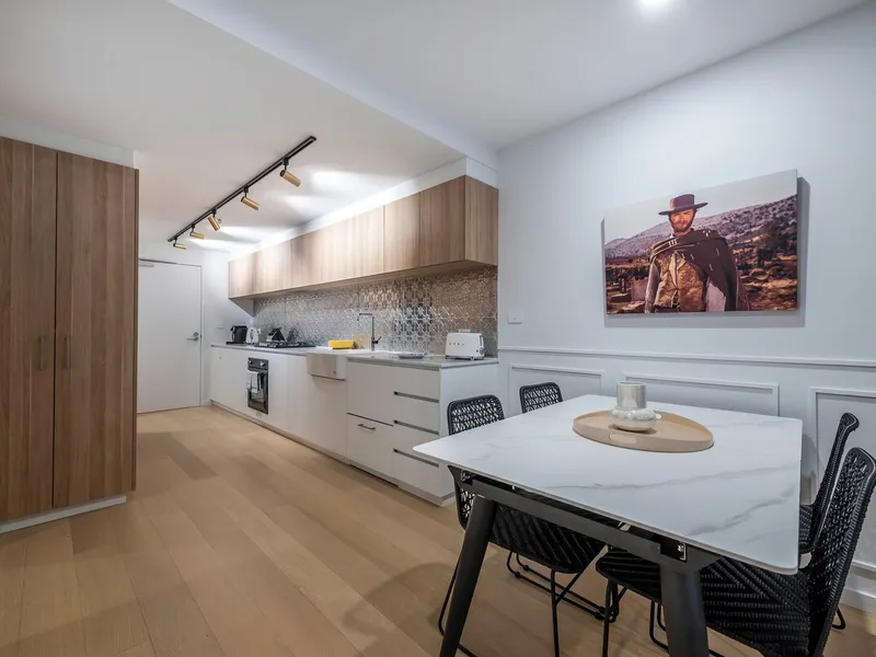 Awesome Brooklyn Inspired Apartment with Views of Mt Ainslie