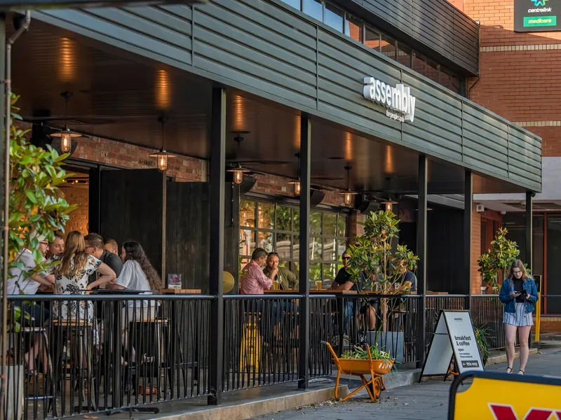 Awesome Brooklyn Inspired Apartment with Views of Mt Ainslie