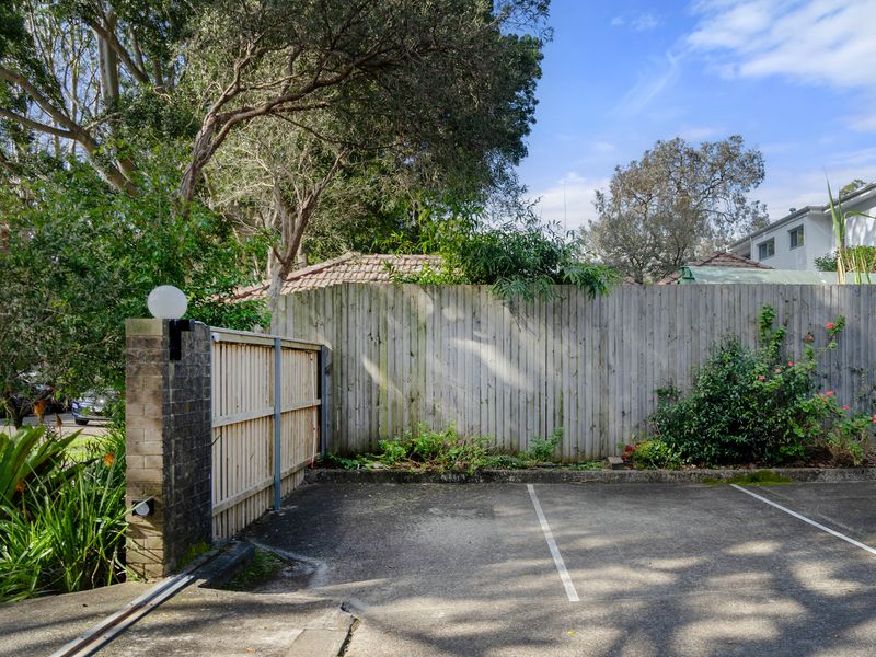 Pet-Friendly Home Just Minutes from Bondi Beach
