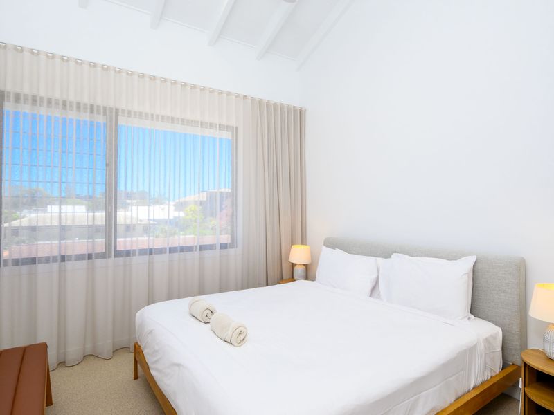 Coastal Cascades Sky Terrace Palm Beach