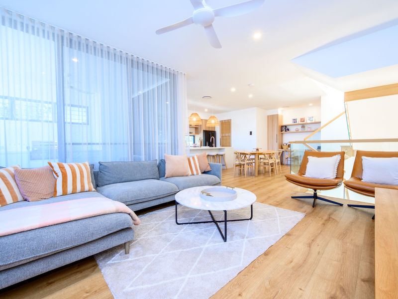 Coastal Cascades Sky Terrace Palm Beach