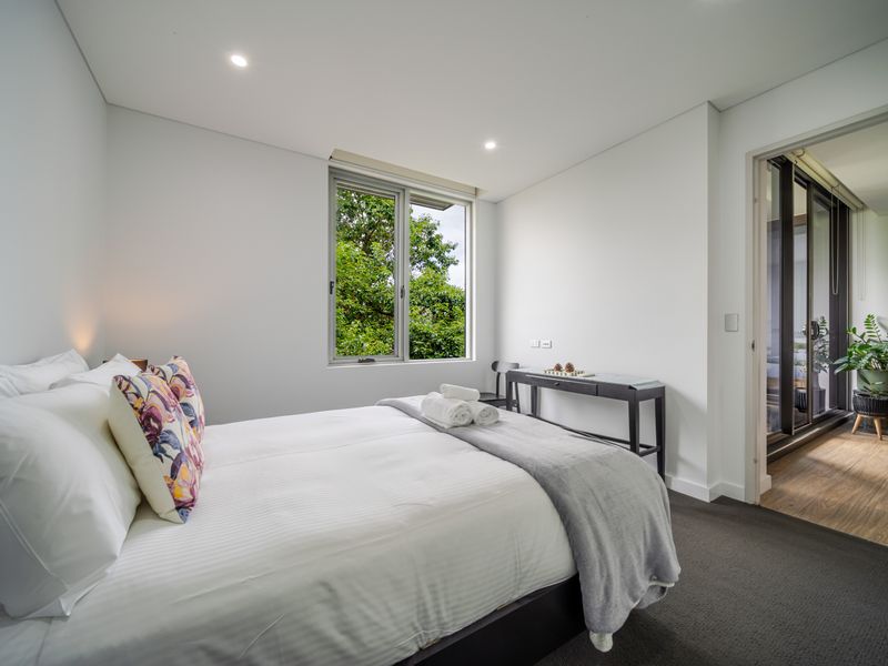 Simple, uncluttered bedroom design