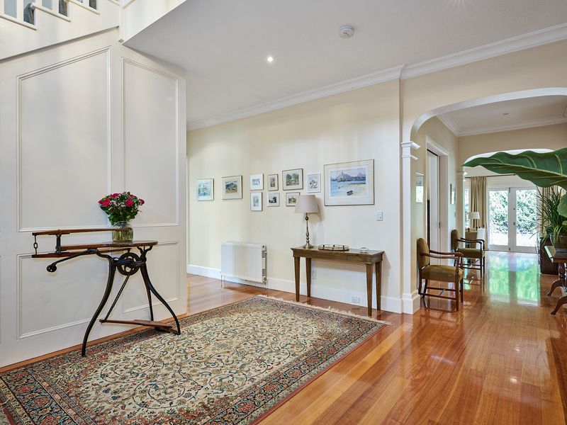 A warm first impression that sets the tone for your stay