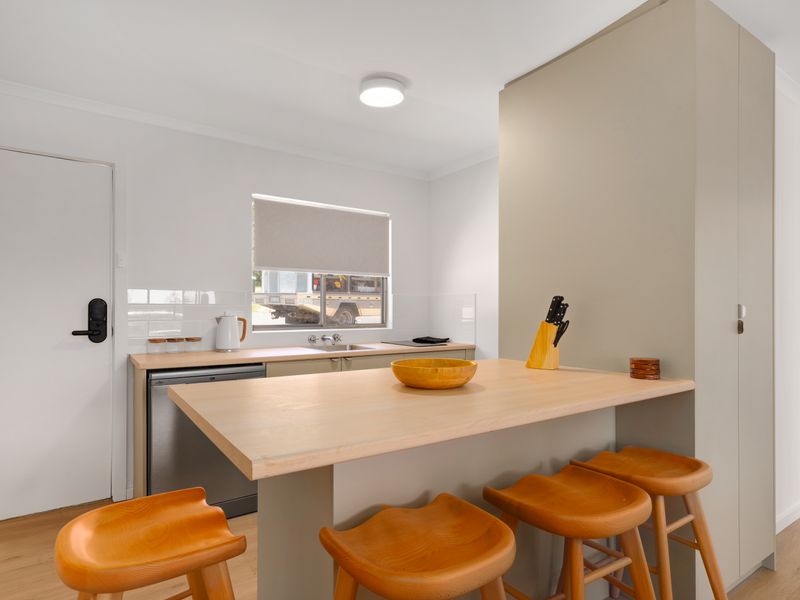 Grevillea Blossom Creek Villa