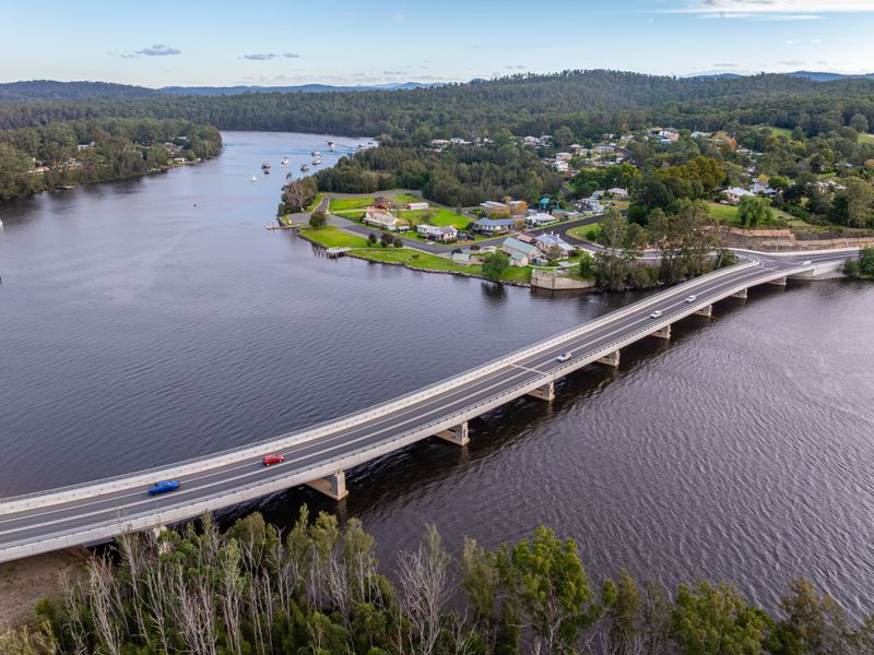 Blue Lotus Riverfront Villas Nelligen