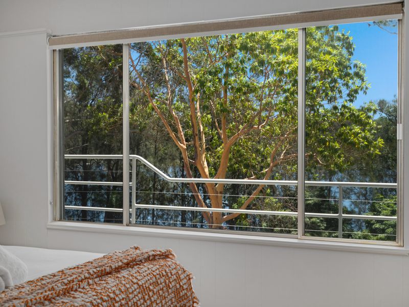 Magnolia Petal Water Villa