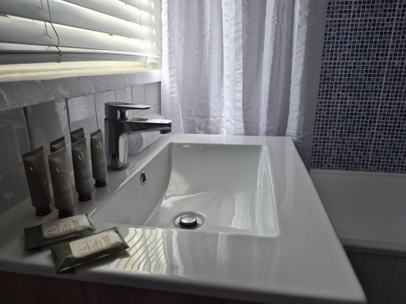 Rapunzels Art Deco Hideaway in New Farm