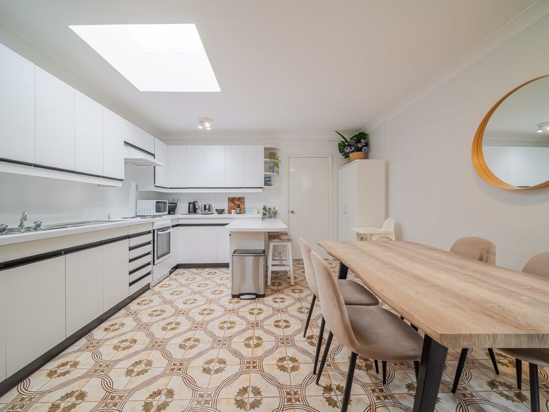 Erskineville Courtyard Escape