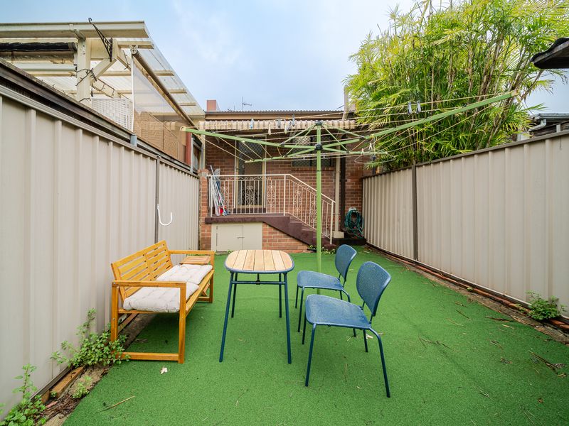 Erskineville Courtyard Escape