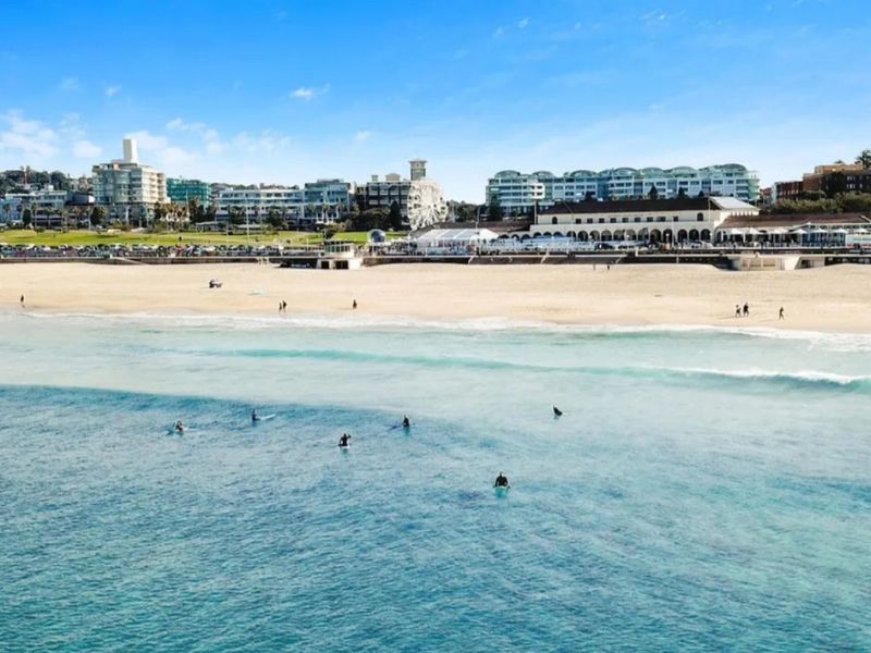 Steps to the Surf at Bondi Beach