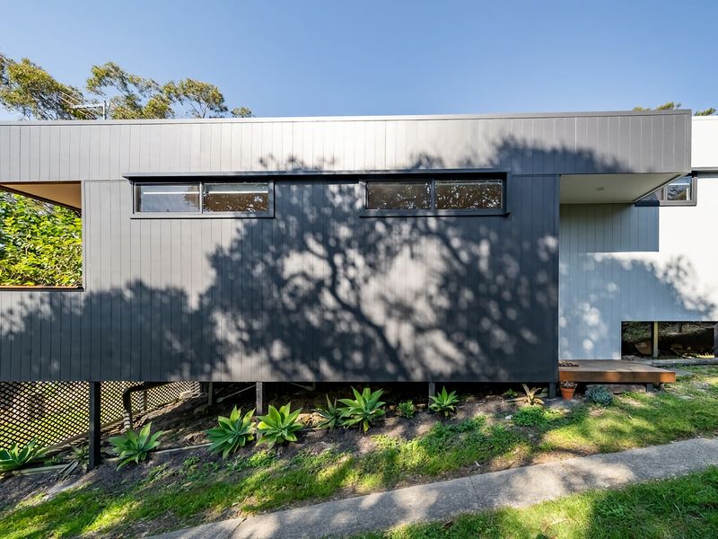 Architecturally Designed Nature Lovers Delight
