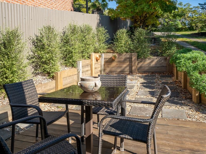 Architecturally Designed Nature Lovers Delight