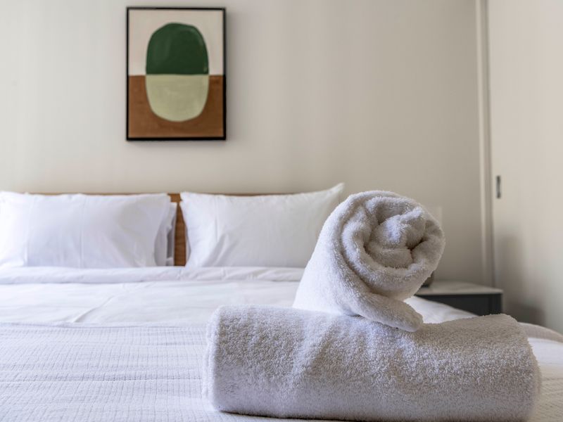 Crisp towels, clean lines, total comfort
