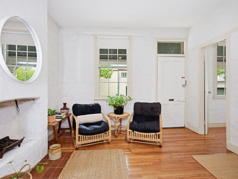 Welcoming lounge space to unwind after a day out