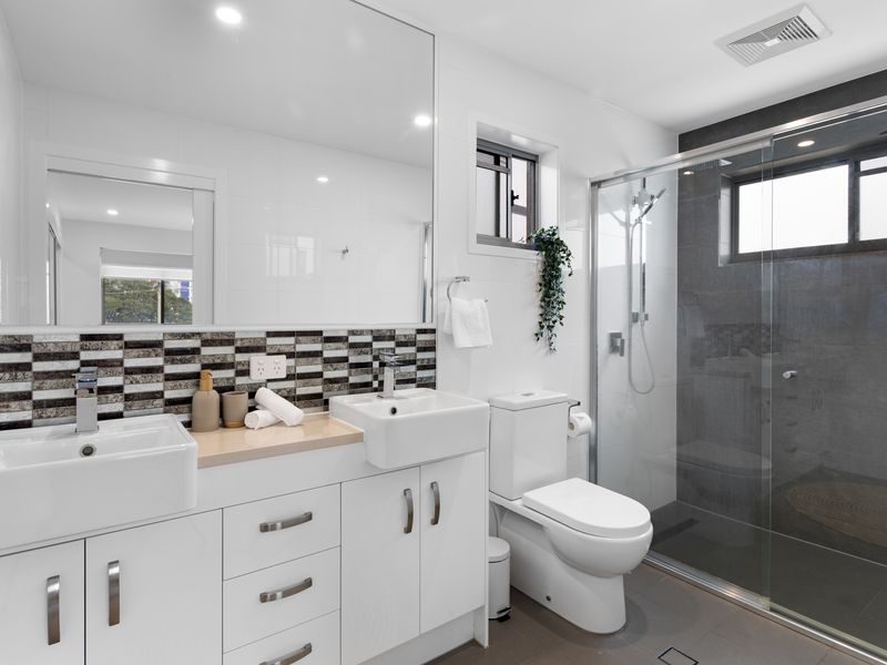 Clean and bright bathroom for your daily routine.