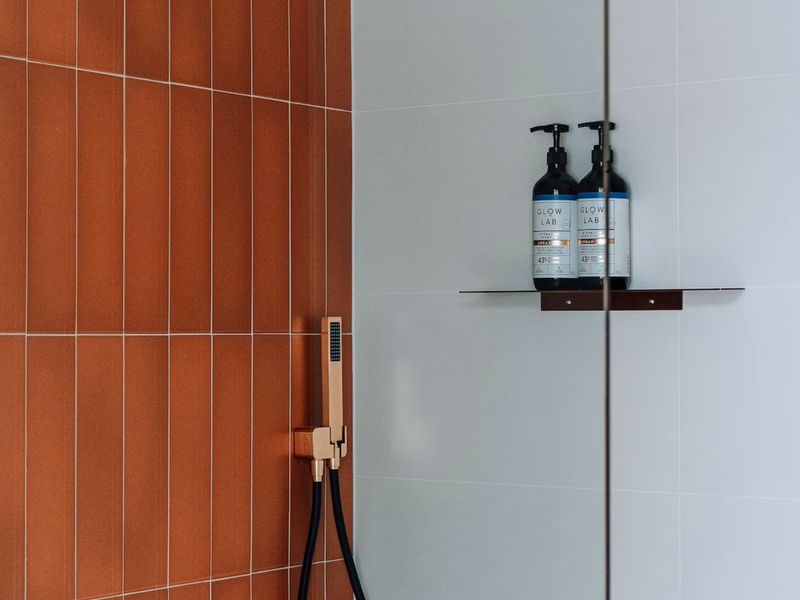 The chicest way to wash the day away