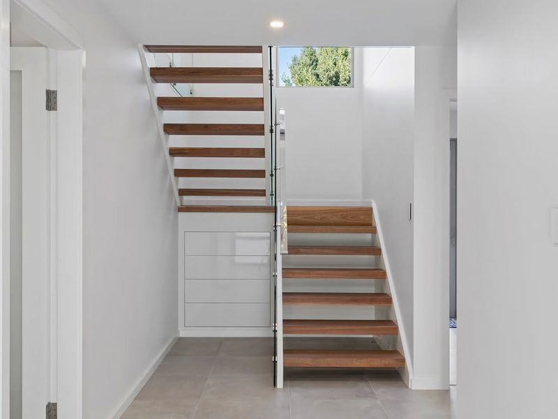 Perfect Beachhouse Lakes Surf at your Feet