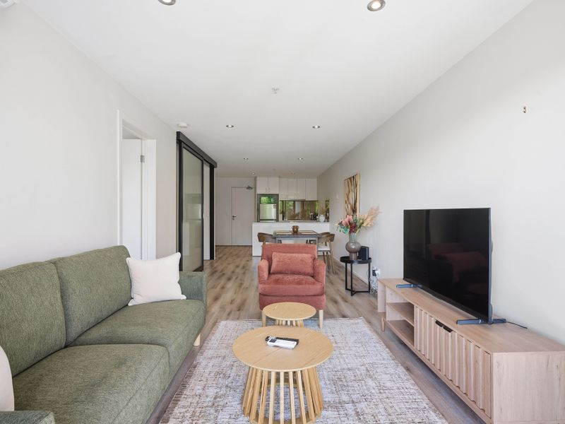 Lounge Room with Television 