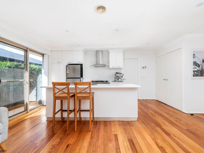 Open kitchen designed for connection