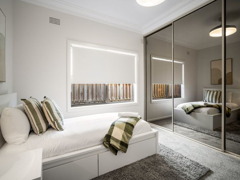 Light-filled comfort with a peaceful outlook