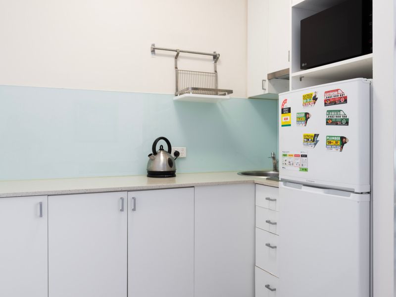 Compact kitchen, complete convenience