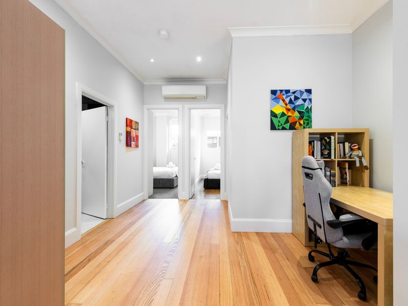 A practical space for business travellers