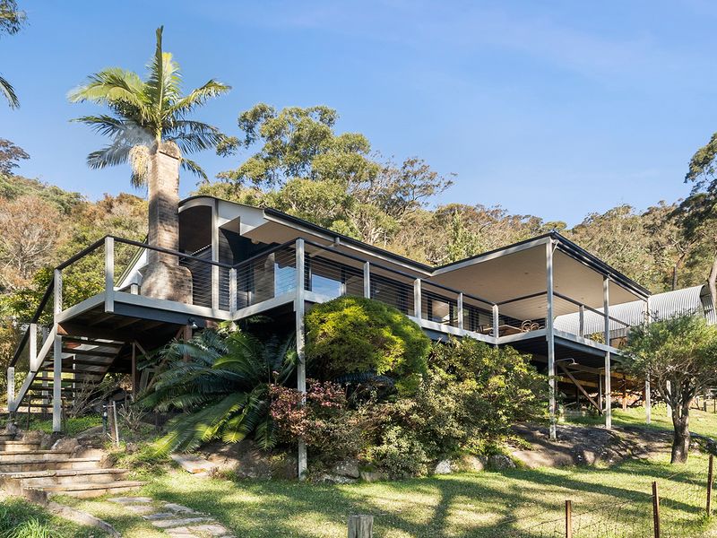 Architecture designed to embrace the landscape