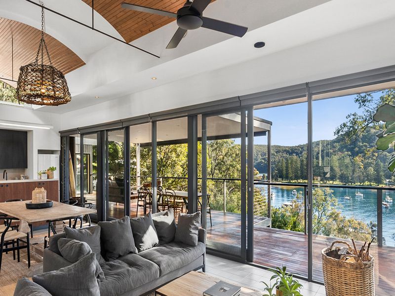 Sink into comfort with uninterrupted Pittwater views