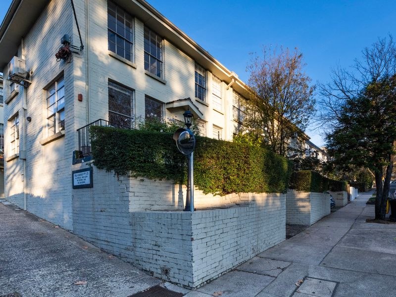 positioned in a vibrant neighbourhood close to cafés, shops, and local attractions.