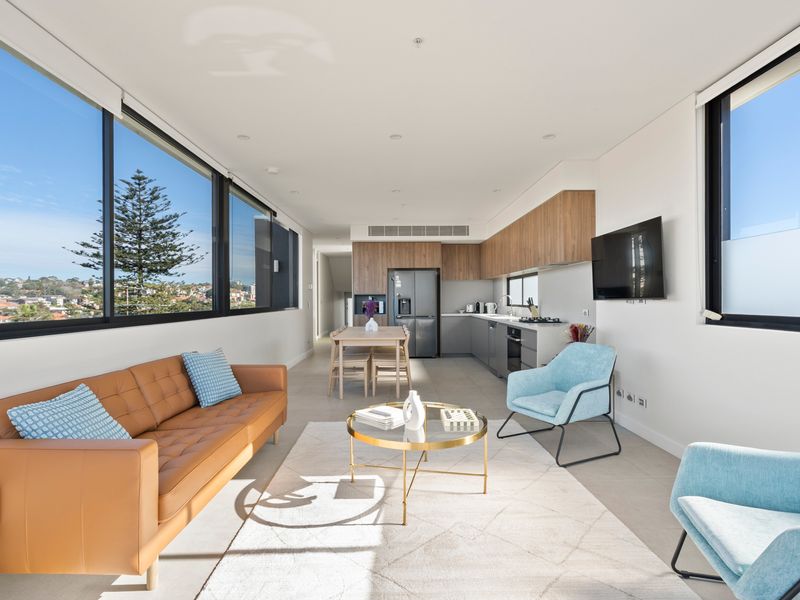 Relax in the stylish lounge while soaking in uninterrupted views of the coastline.