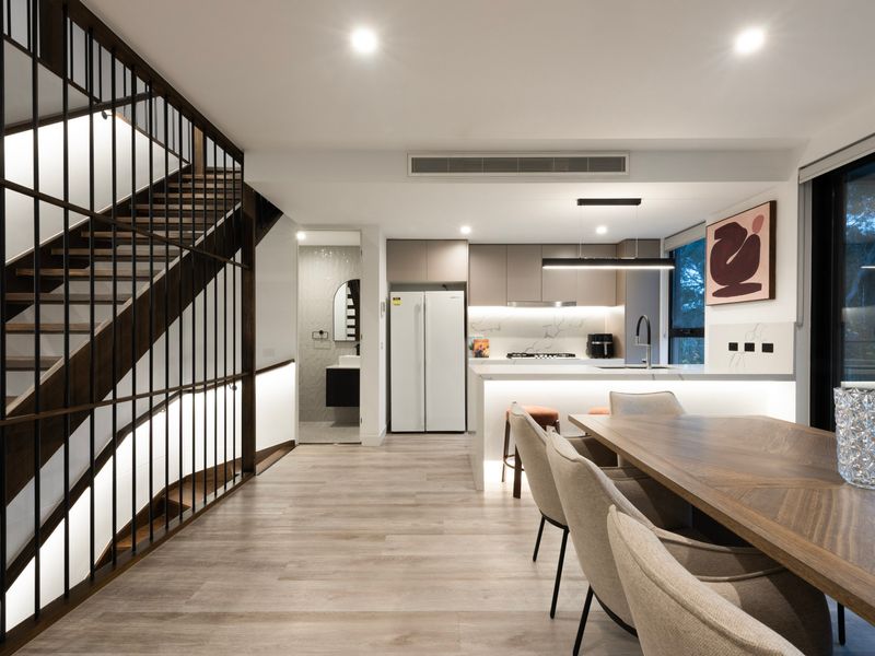 Fully equipped modern kitchen with everything you need to cook and entertain.